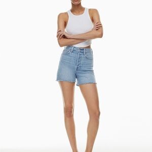 Aritzia Denim Forum The ‘50s Arlo Denim Shorts Size 28 NWT
